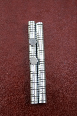 Магниты неодимовые 5*1,5 мм (50 шт) SF-1043
