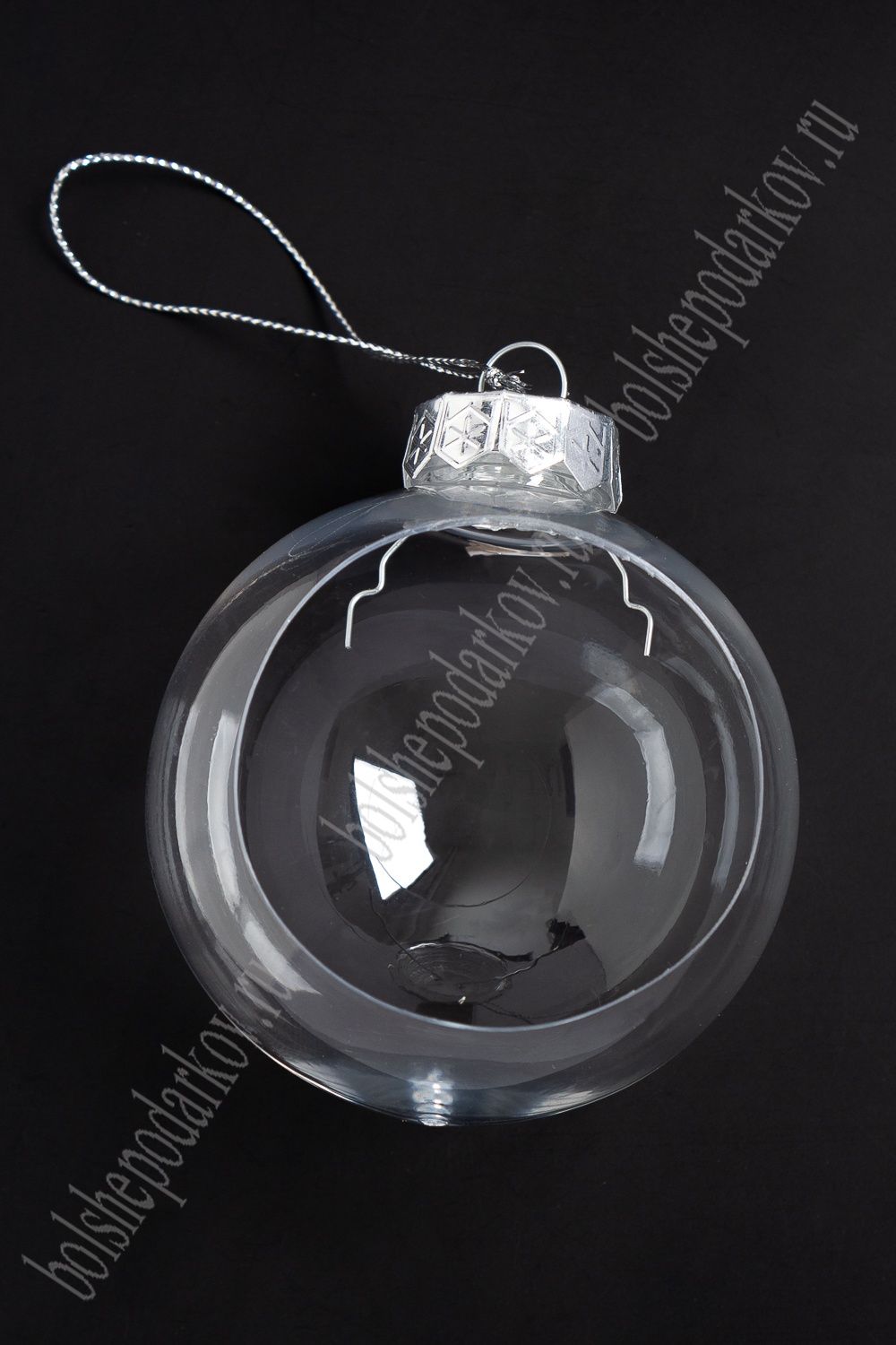 Пластиковая основа для декора 8 см "Новогодний шар, с отверстием" SF-3392
