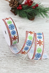 Лента репсовая 2,5 см с рисунком &quot;Снежинки разноцветные с полосками&quot; SF-1738