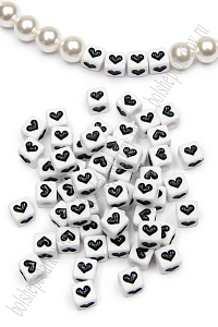 Бусины квадратные "Сердечки" 6 мм (50 гр) SF-7265, белый/черный